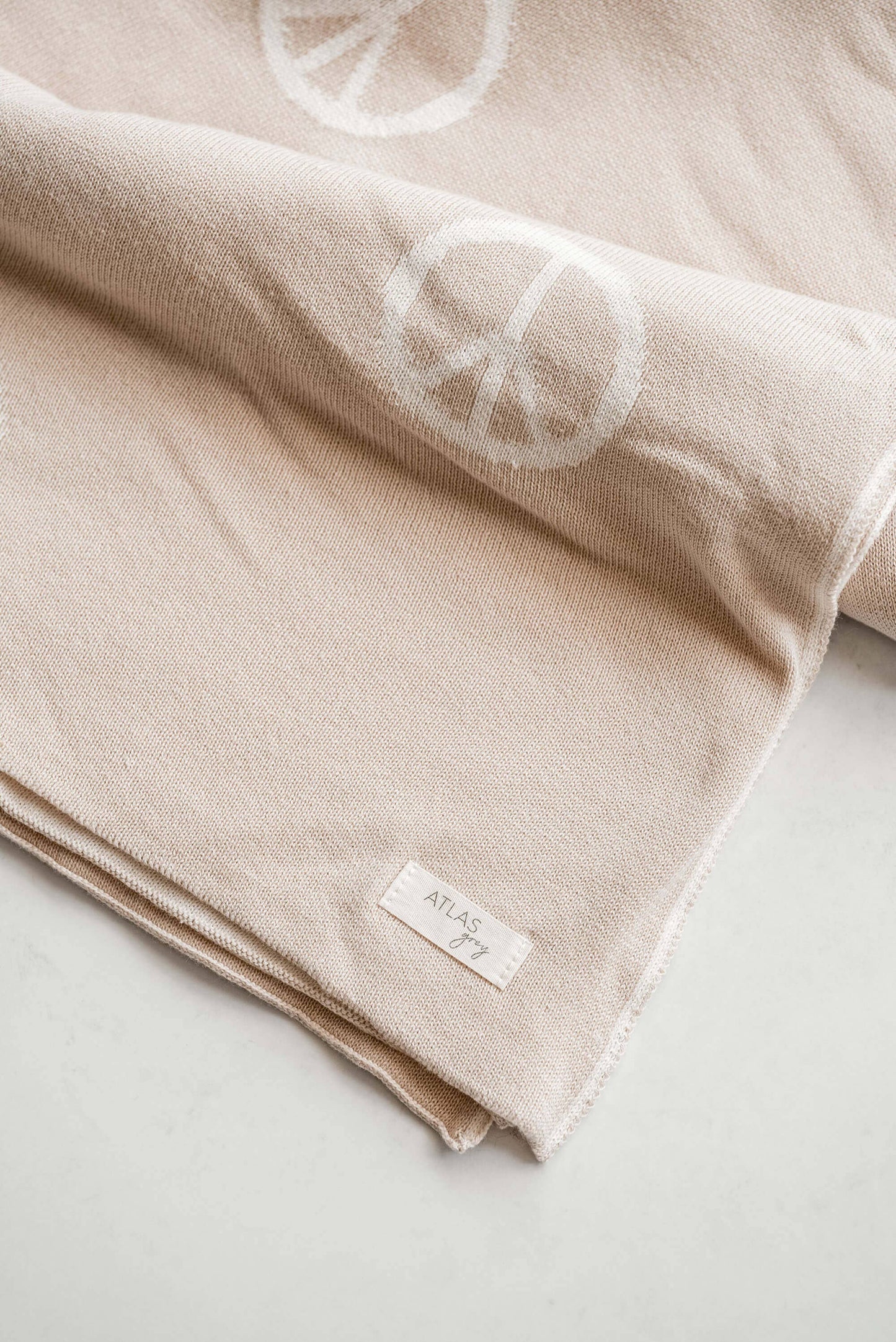 Peace Knit Blanket: Coconut Milk / Oatmeal