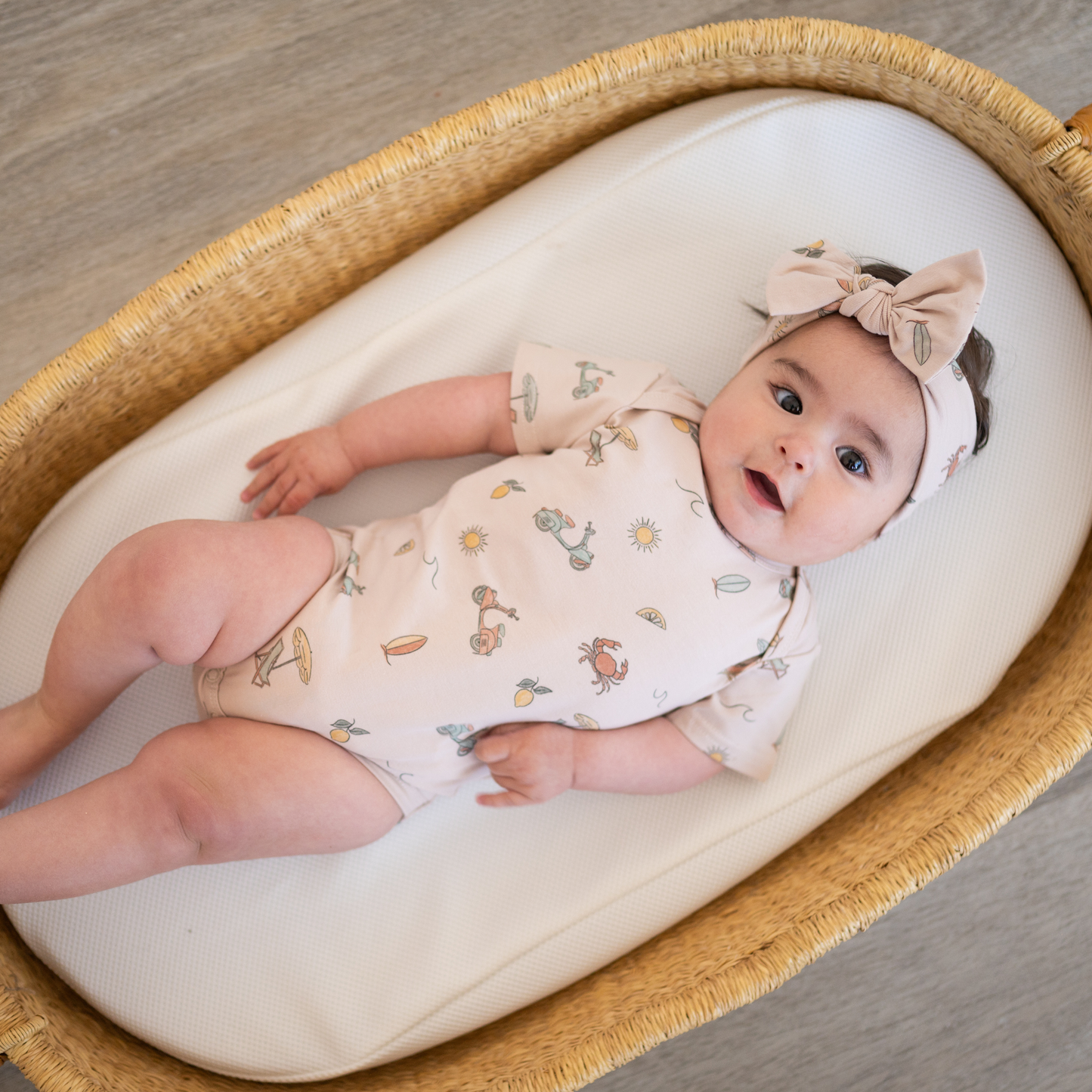 Organic Cotton Short Sleeve Bodysuit – Summer Vibe