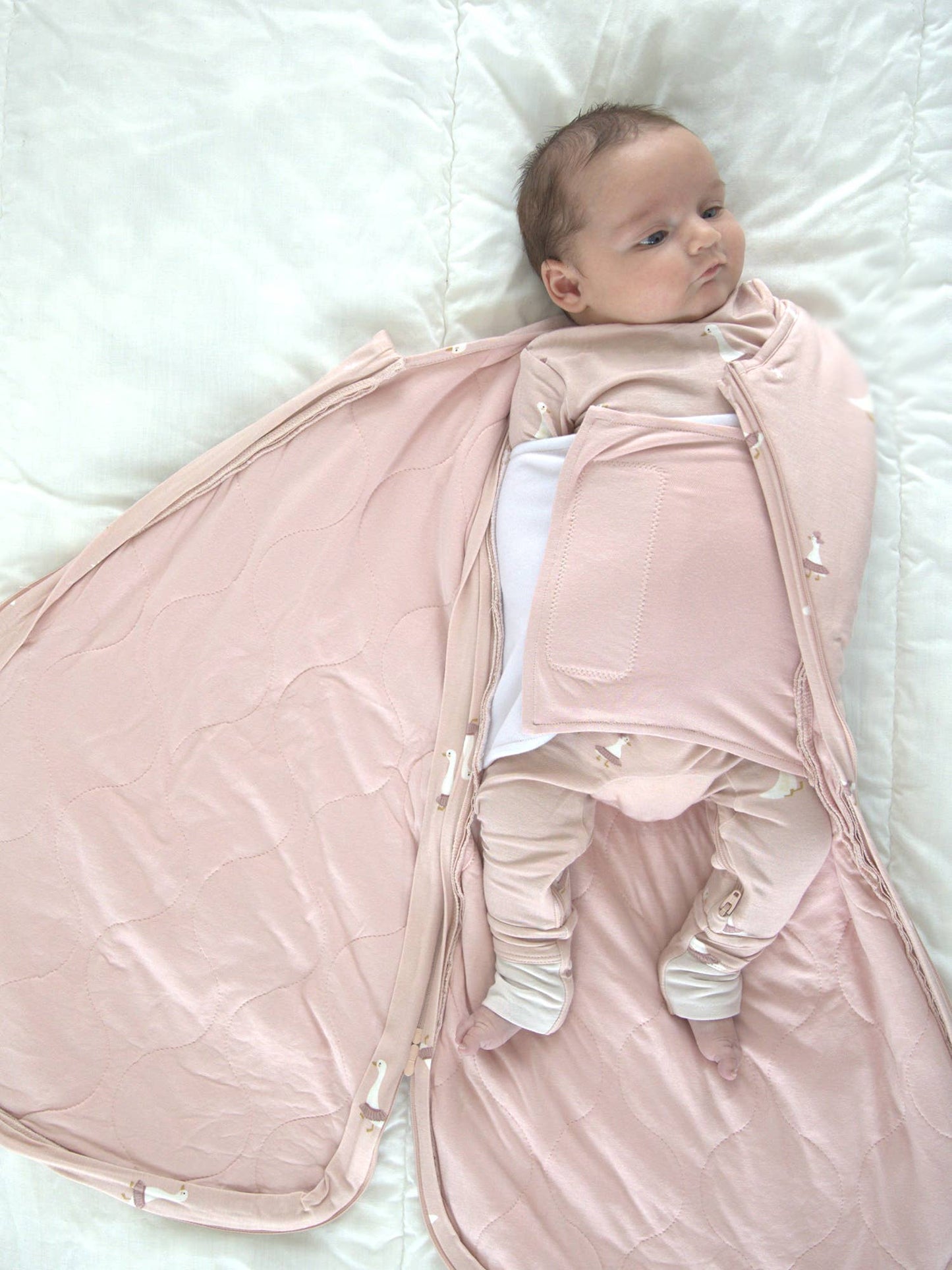 Gunamuna Newborn Swaddle (0.5) Posies