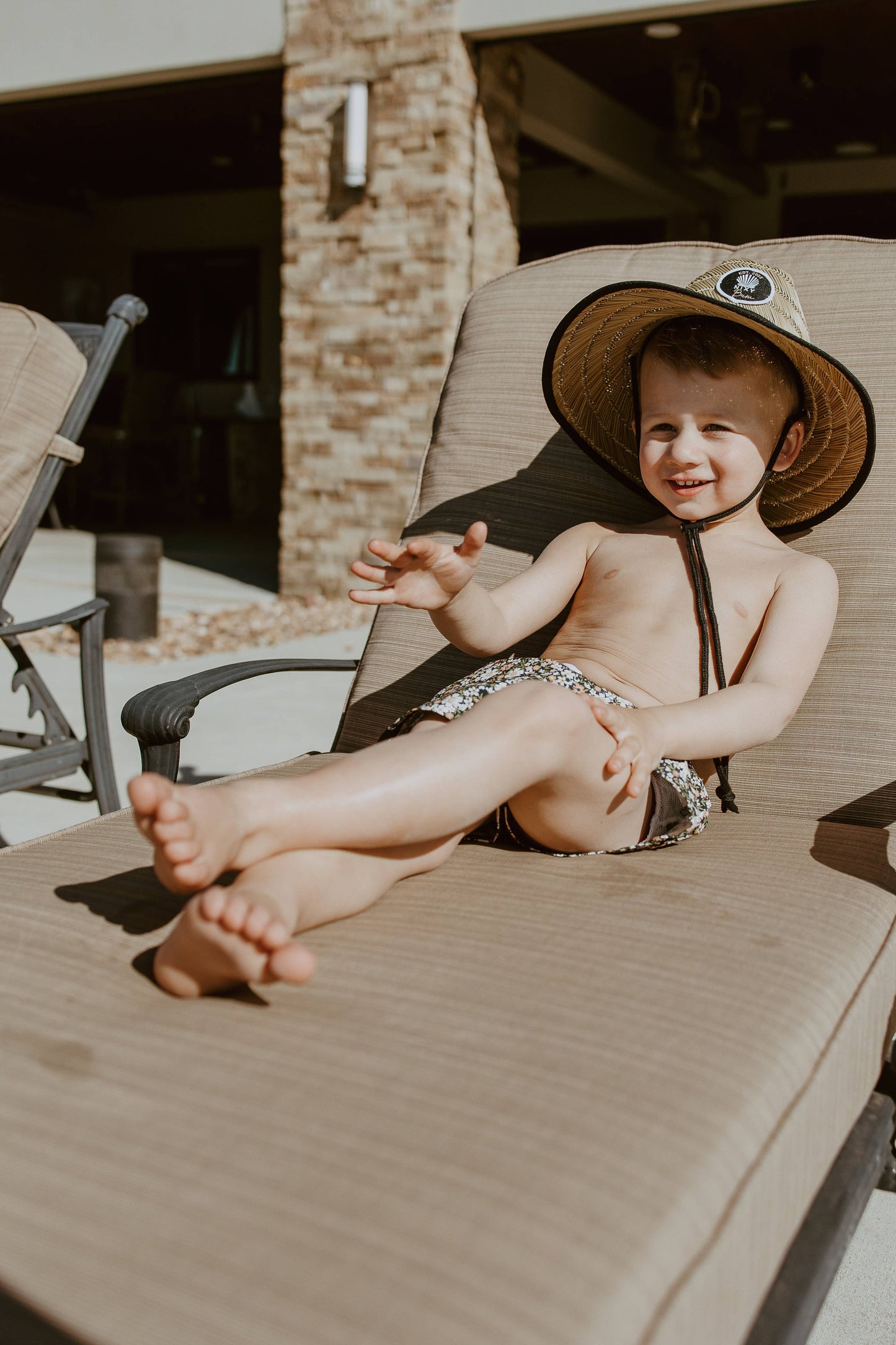 NIXY Bum Straw Hat