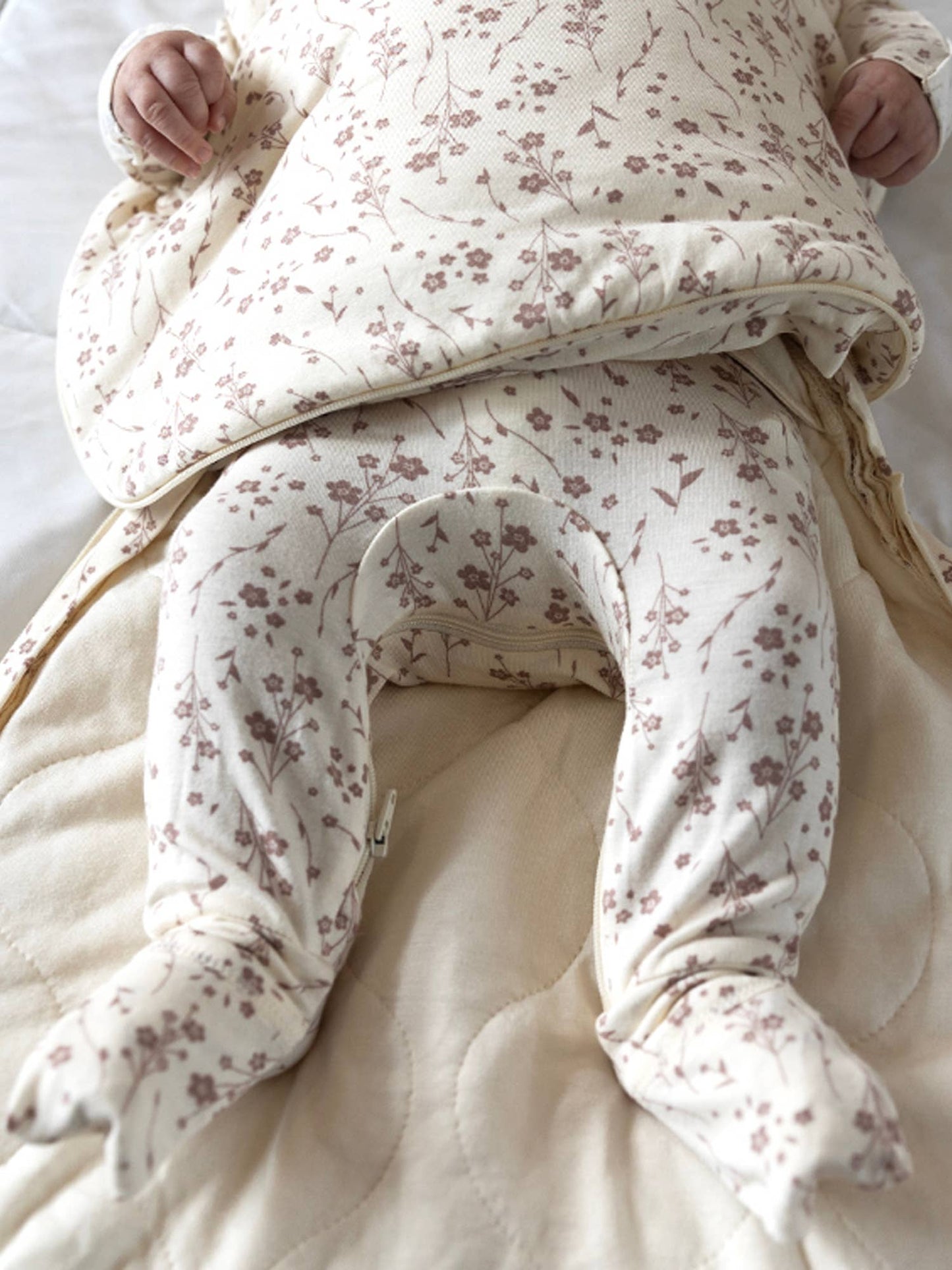 Gunamuna Newborn Swaddle (0.5) Posies
