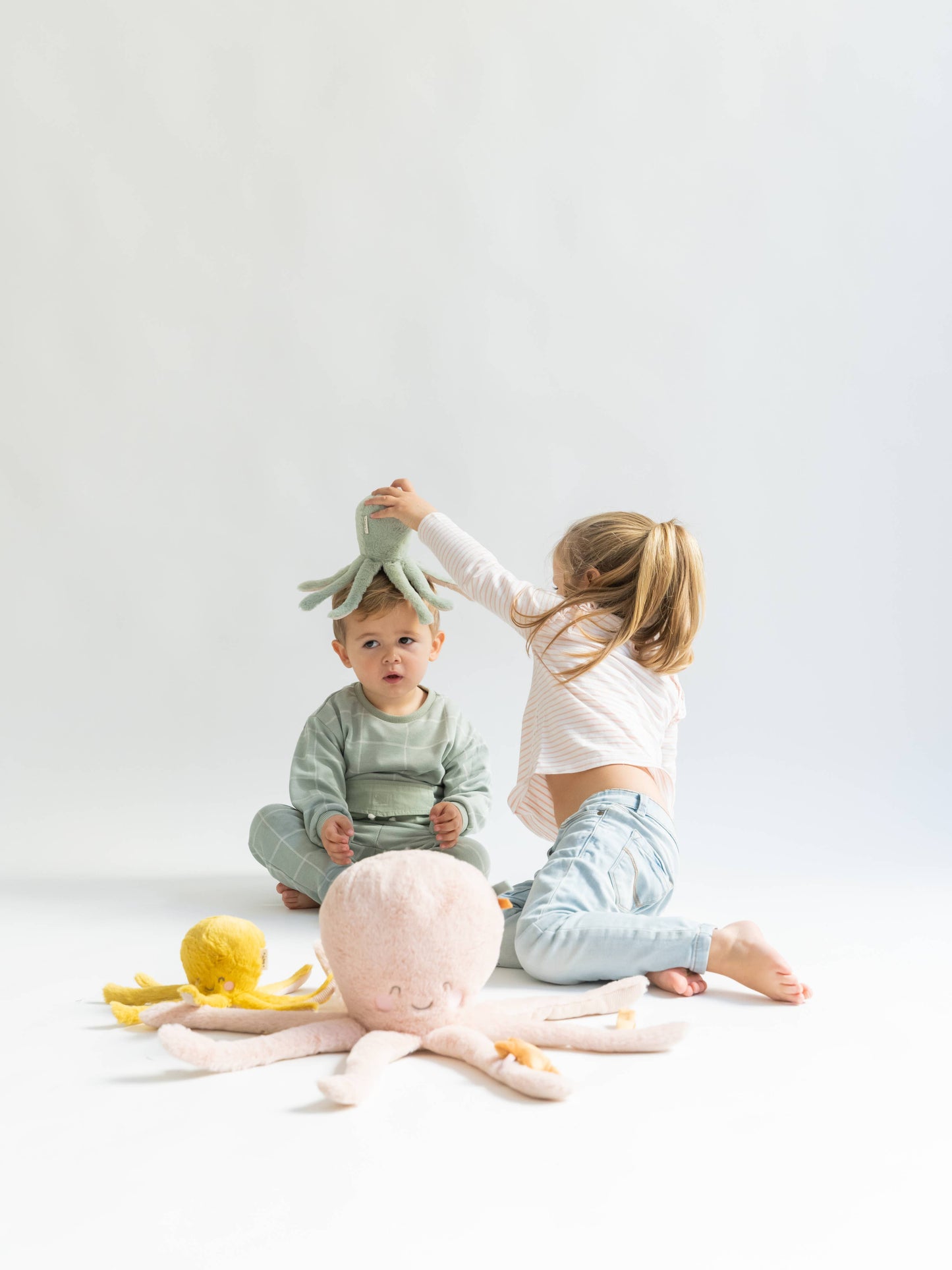 Ocean Life Plush Toy Hunter Mint