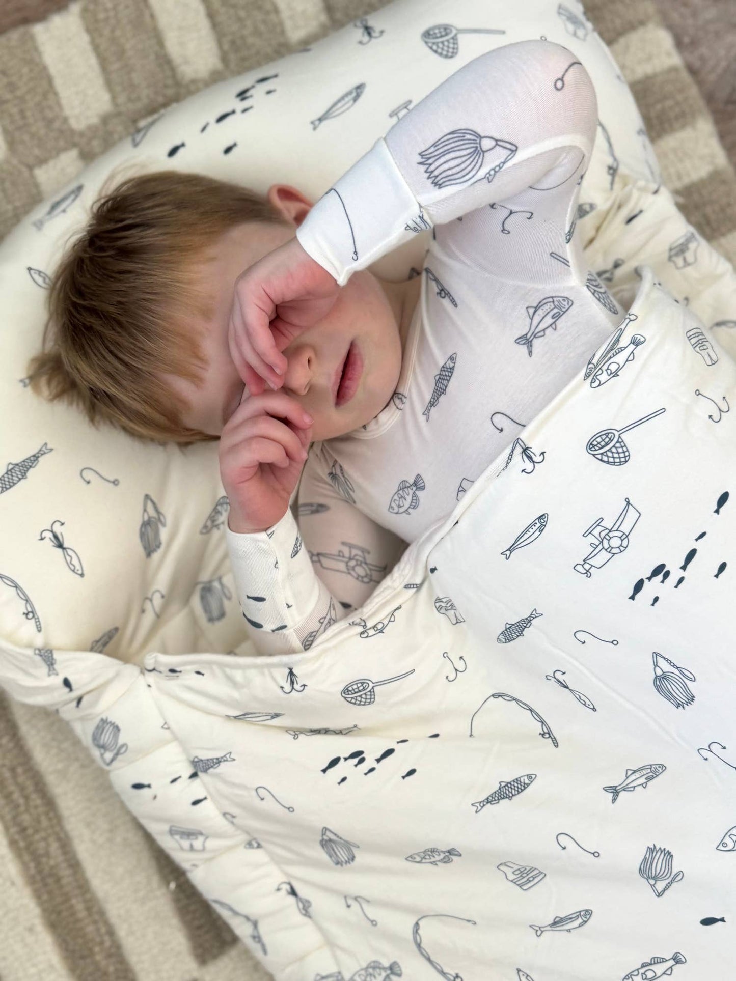 NAP MAT : Fishing