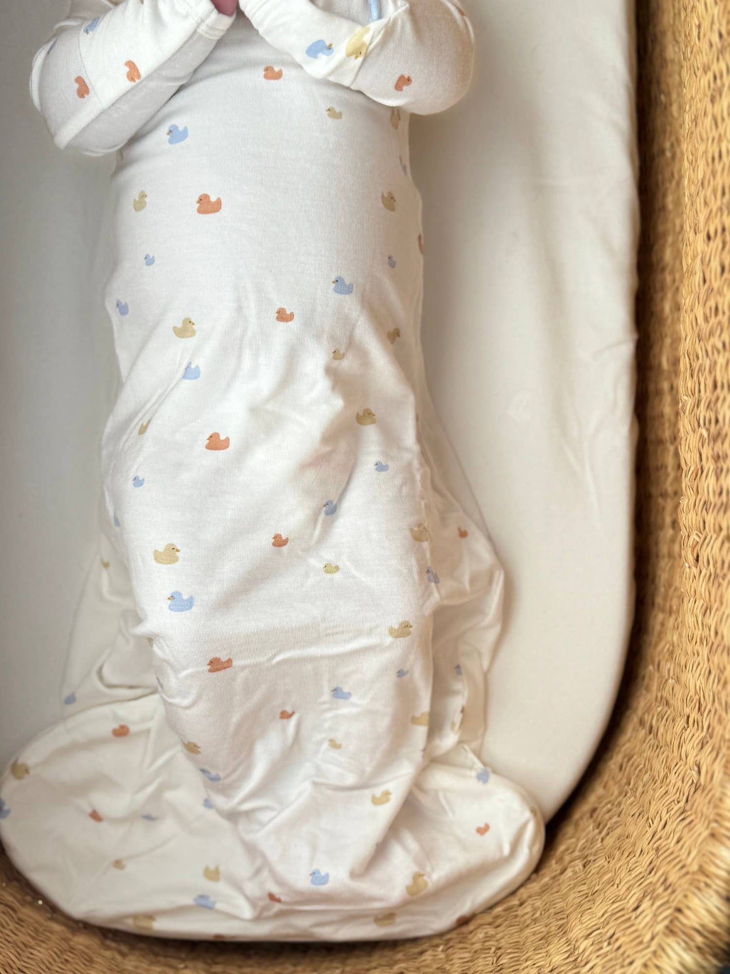 Gunamuna Sleep Gown: Ducks