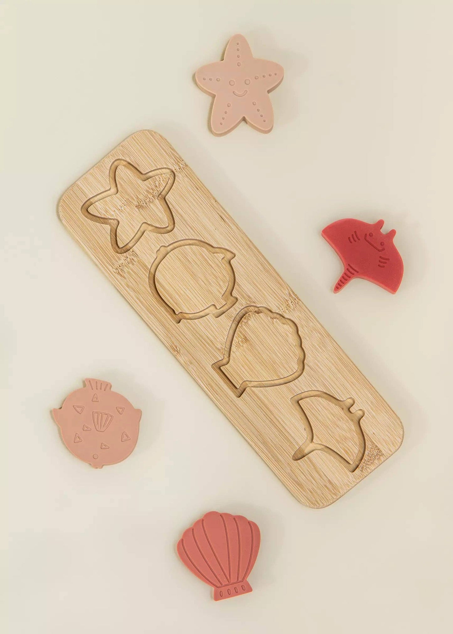 Coco Village Silicone Puzzle on Wooden Plate - Ocean