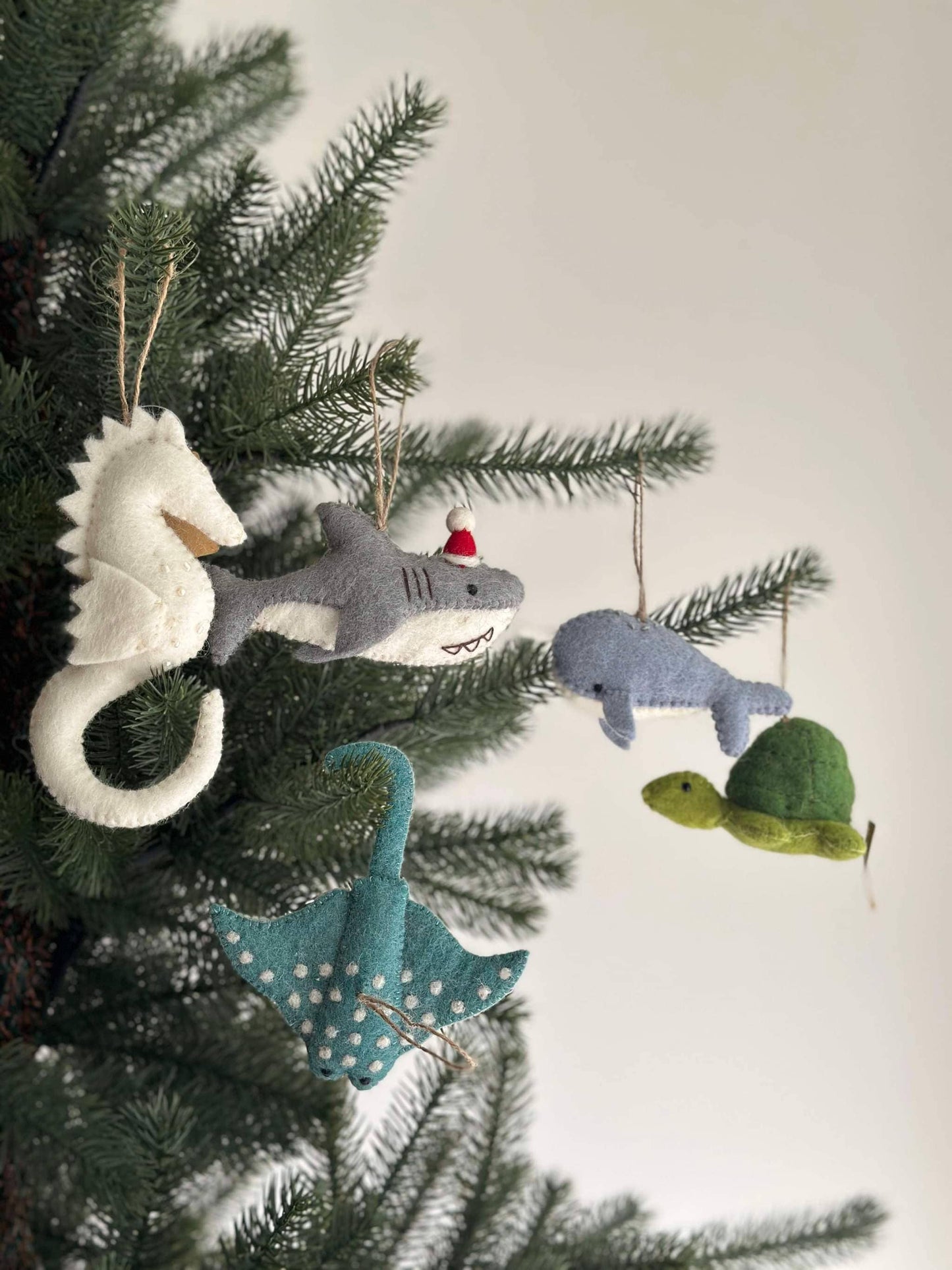 Felt Sea Creature Ornament: Blue Stingray