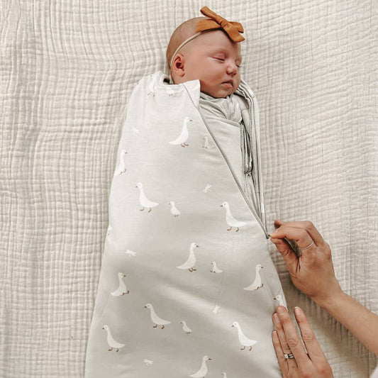 Gunamuna Newborn Swaddle (0.5) Posies